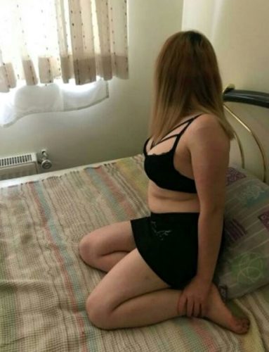 Muhteşem deneyimli hatun Asrin