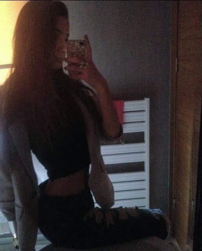 Seçkin fetişe açık hatun Gülriz